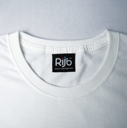 Rijb-white-neck-Puf