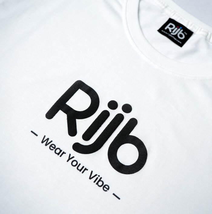Rijb-white=front-logo-closeup1-Puff-full